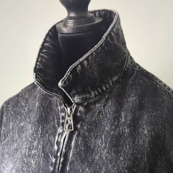 RSQ Mens Washed Cropped Denim Jacket - Picture 4 of 11